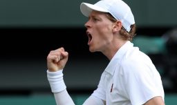 Sinner se impone como número 1 del mundo frente a Alcaraz y lo derrota en la final de Wimbledon