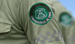 Carabineros abre 9 puestos de trabajo para civiles: Sueldos van desde $800 mil hasta más de $1.700.000