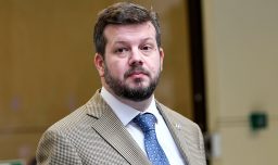 Johannes Kaiser asegura que apoyaría "sin dudas" un nuevo golpe de Estado: “Con todas sus consecuencias”