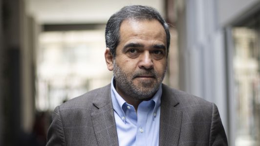 "Nadie está bloqueando cupos": Quintana dice que "no arrinconarán" a la DC para apoyar a Jara ni  que existen condiciones para el pacto parlamentario