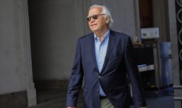 Exministro Burgos dice que fue contrario a "matar la Concertación" y que "no fue una buena decisión" incorporar al PC