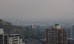 Mañanas frías, ausencia de precipitaciones y mala calidad del aire: El anticiclón que generará "ola de calor" en la RM en julio