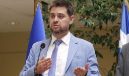 Manouchehri en debate por multas al no votar: "No queremos que nuestra política sea de arepa y ron"
