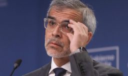"No vale ni siquiera una respuesta": Ministro Cordero asegura que polémicos dichos de Kaiser "caen por su propio peso"