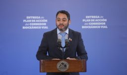 "Cada caso de narcotráfico, evidentemente debe estar en tribunales civiles": Gobernador de Tarapacá e investigaciones en FF.AA.