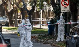 Detienen a tres presuntos implicados en violento asalto y asesinato de empresario en Ñuñoa: Víctima recibió tres disparos