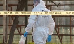Hallan a hombre asesinado a tiros en la vía pública en Colina