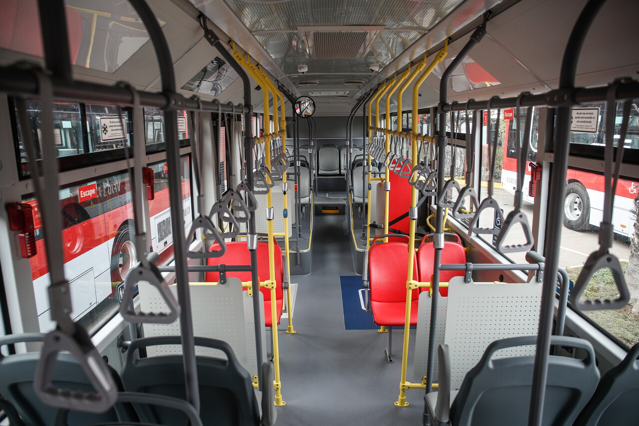 Llegan más de 300 buses eléctricos al Gran Santiago/Agencia Uno