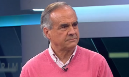 Ignacio Walker afirma que si la DC apoya a Jara "se quiebra el partido" y que "no está el tiempo" para levantar una candidatura propia
