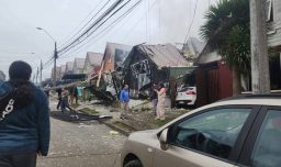 Explosión por fuga de gas provoca incendio y destrucción de vivienda en Temuco: Una persona resultó lesionada