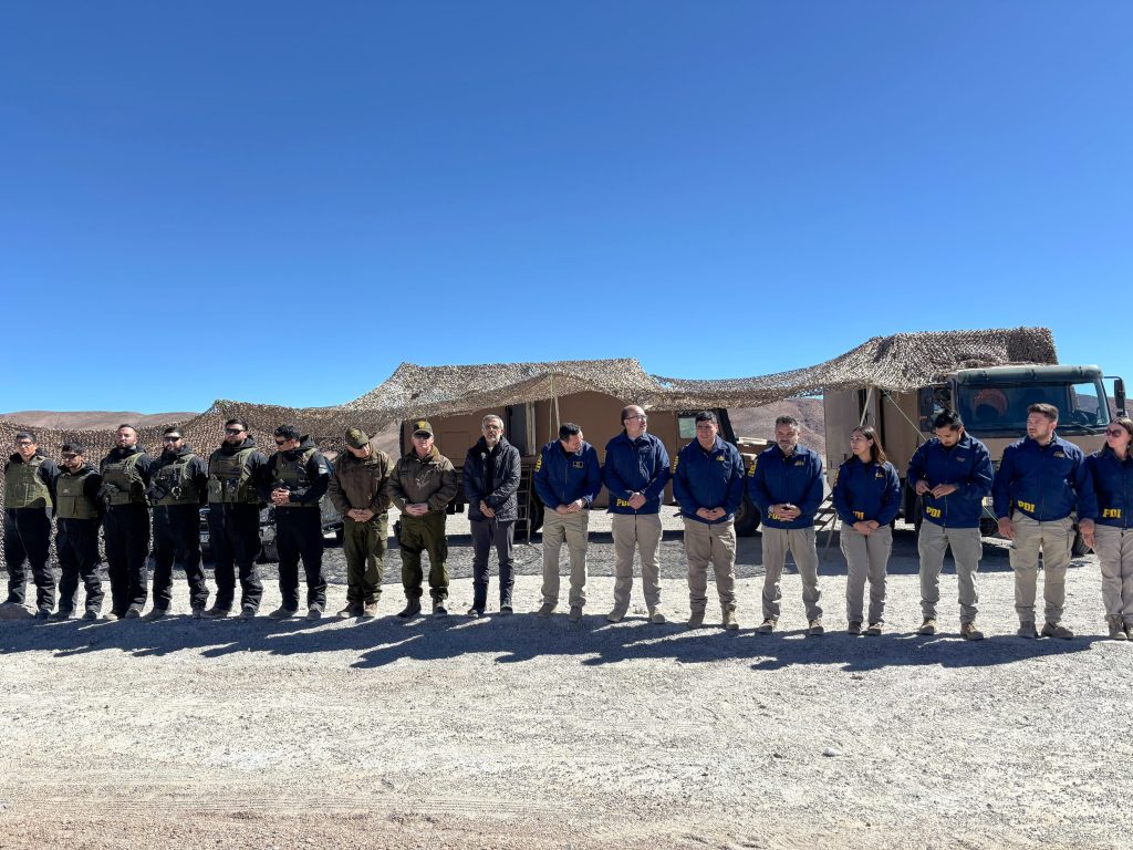 Ministro Cordero viajó al norte del país para revisar medidas de control y seguridad en la frontera/Ministerio de Seguridad Pública