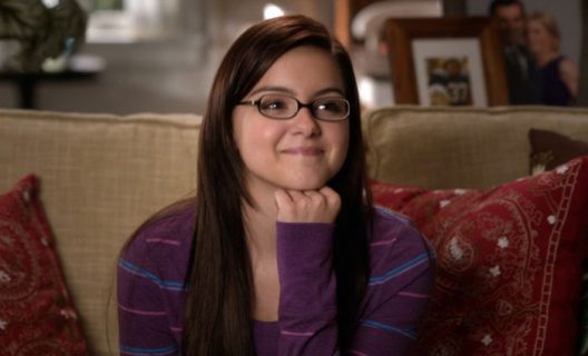 Estrella de Modern Family revela que recibía mensajes “inapropiados” de hombres cuando era una niña: “La industria es oscura”