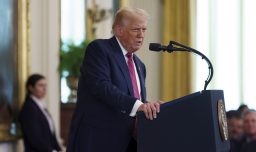 Golpe para Trump: Tribunal rechaza intento del presidente de eliminar la ciudadanía por nacimiento