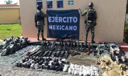 Las lecciones que puede sacar Chile de México: El libro del exdirector de El País sobre la expansión del crimen organizado