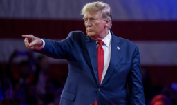 Donald Trump amenaza a Vladímir Putin con arancel de 100% si no detiene la guerra con Ucrania