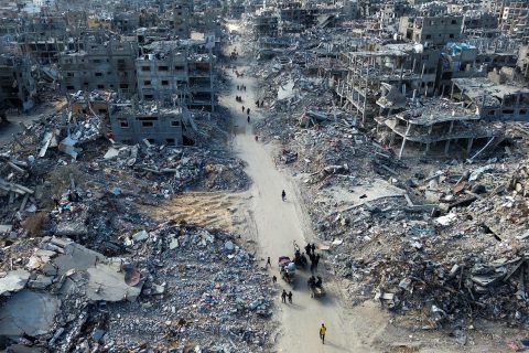 Ex primer ministro de Israel advierte que la proyectada “ciudad humanitaria” en Gaza sería un “campo de concentración”