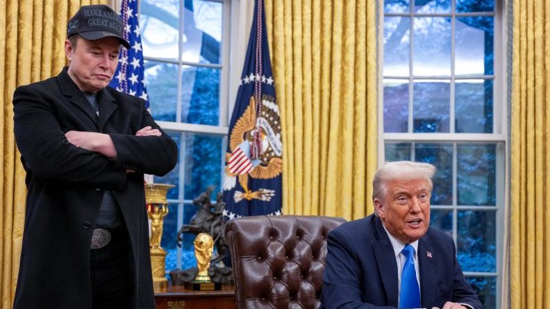 ¿Puede Donald Trump deportar a Elon Musk? Estas son las facultades del presidente de EE. UU.