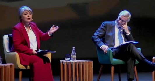 "Impedir que el ministerio que dirigías....": La comentada respuesta de José Antonio Kast a Jeannette Jara en debate del salmón