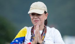 Machado confía en que la nueva recompensa que ofrece EE.UU. para capturar a Maduro ayudará "rápido" a Venezuela