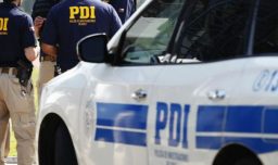 Violento asalto en Jumbo de Maipú deja a un guardia herido: Sujetos huyeron con $50 millones en joyas