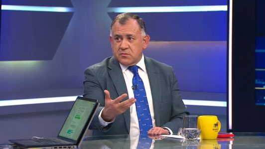 Aedo cuestiona candidatura de Jadue: "Cuesta sostener que el PC va a enfrentar la delincuencia cuando bajan el estandar"