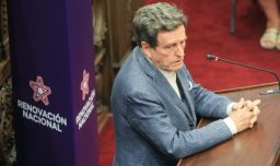 Carlos Larraín es denunciado ante el tribunal supremo de RN luego de expresar su apoyo a Kast en las presidenciales