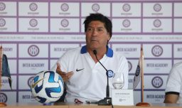 Iván Zamorano: “Si se mejora el fútbol chileno, la Selección también andaría mucho mejor”
