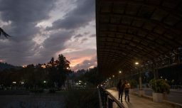 Bajan las temperaturas y se aproximan las lluvias en Santiago: Revisa el pronóstico para tu ciudad