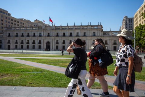 Día primaveral en Santiago: Revisa las temperaturas en tu ciudad