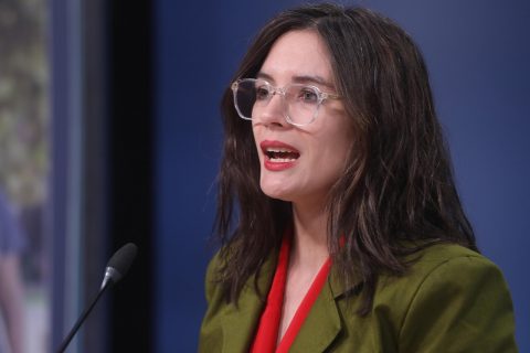 “No me adelantaría": Ministra Vallejo sobre posibilidad de aplicar Aula Segura tras ataque contra profesor del INBA