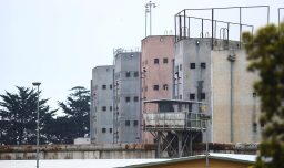 Con una tirolesa improvisada: Todo lo que sabemos de los tres reos que escaparon de la cárcel de Valparaíso