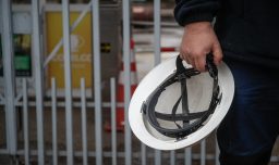 Codelco confirma hallazgo de restos de uno de los cinco mineros desaparecidos en mina El Teniente