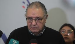 "Faltan detalles": Huenchumilla (DC) habla sobre negociación parlamentaria oficialista