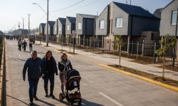 Entregan 1.200 casas del proyecto habitacional La Platina en La Pintana: Así son las viviendas