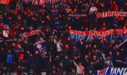 Tragedia en Argentina: Las impactántes imágenes que dejó los incidentes entre hinchas de Independiente y Universidad de Chile