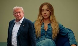 Donald Trump elogia a la actriz Sydney Sweeney y dice que ser “woke” es para perdedores