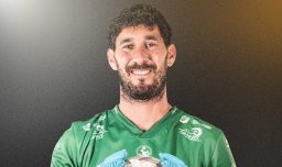 Manuel García anuncia su retiro del fútbol profesional por enfermedad degenerativa