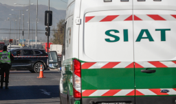 Accidente que involucró 7 vehículos en Vespucio Sur deja al menos dos lesionados