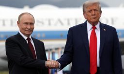 Trump califica de “extremadamente productiva” su reunión con Putin y anuncia próximos contactos con Zelenski y la OTAN