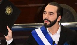 Estados Unidos rechaza comparación de Bukele con "regímenes dictatoriales" tras aprobación de reelección indefinida