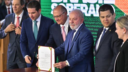 Lula da Silva anuncia ofensiva comercial para reemplazar exportaciones de Brasil a EE.UU.: "Les vendemos a otros"