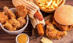 Alimentos ultraprocesados: ¿Cuáles conviene evitar y cuáles se pueden incluir en la dieta?