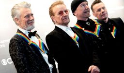U2 condena violencia en Gaza y pide alto al fuego: “Es una prueba de nuestra humanidad compartida”