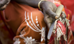 Bebé de un mes muere tras ser sometida a mutilación genital femenina en Gambia: Hay dos mujeres detenidas