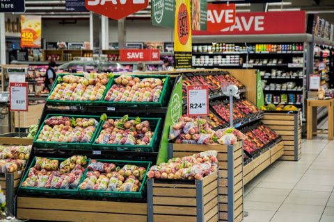 ¿Abrirán los supermercados el feriado? Revisa cómo funcionará el comercio este viernes 15 de agosto