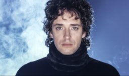 Gustavo Cerati: El legado eterno del ícono del rock latino que marcó a toda una generación