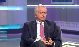 Felipe Larraín, exministro de Hacienda: "Este Gobierno va a terminar con un crecimiento de 2%, no hay mucho que celebrar"