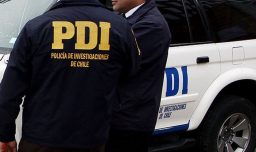 Funcionario de la PDI permanece grave tras ser baleado en su casa en Pudahuel: Intentó repeler asalto