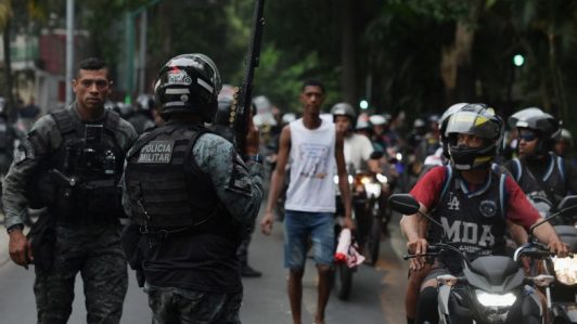 Argentina envía militares a la frontera con Brasil tras operativo en Río de Janeiro