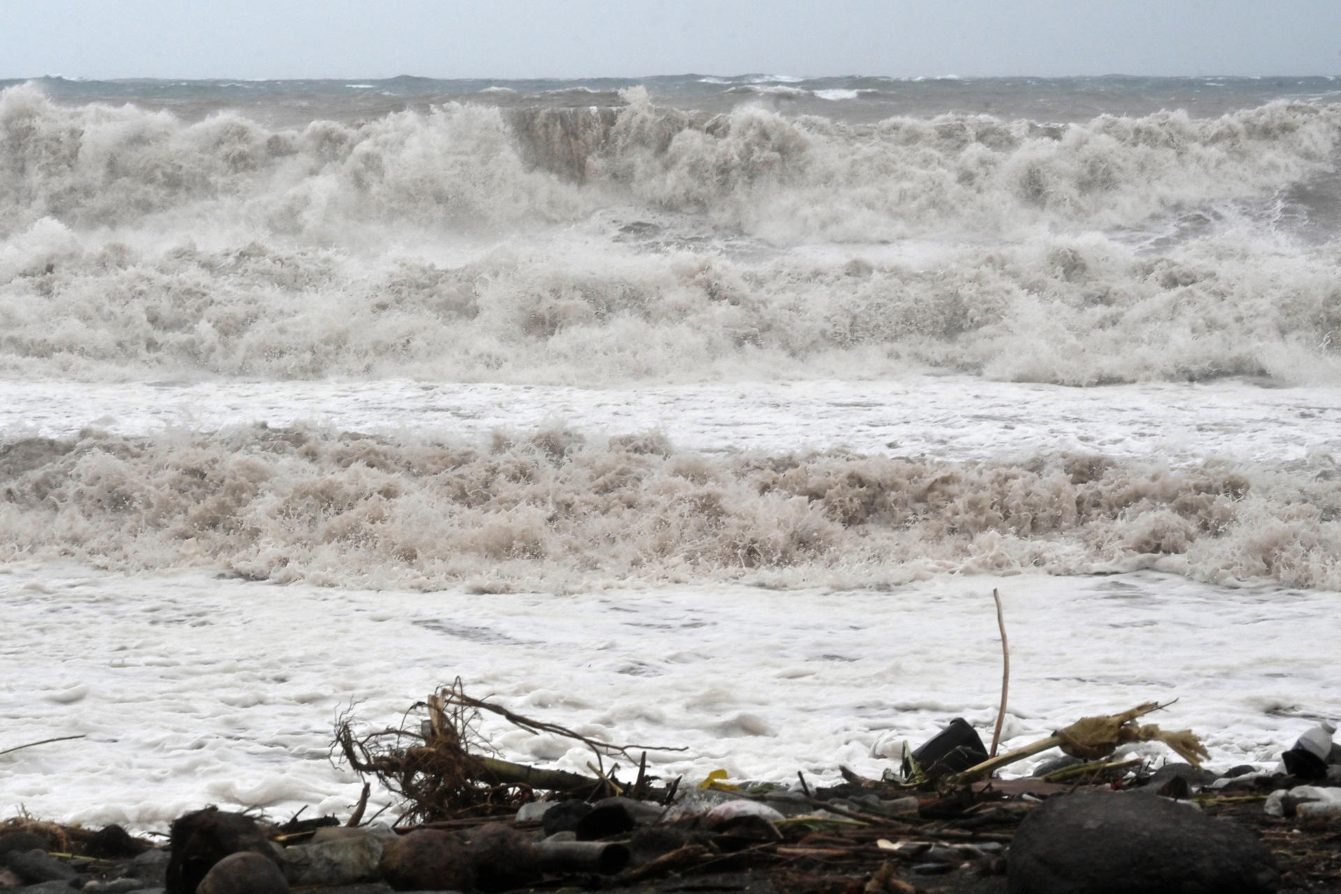 Cuba enfrenta amenaza extrema de inundaciones a medida que Melissa se acerca